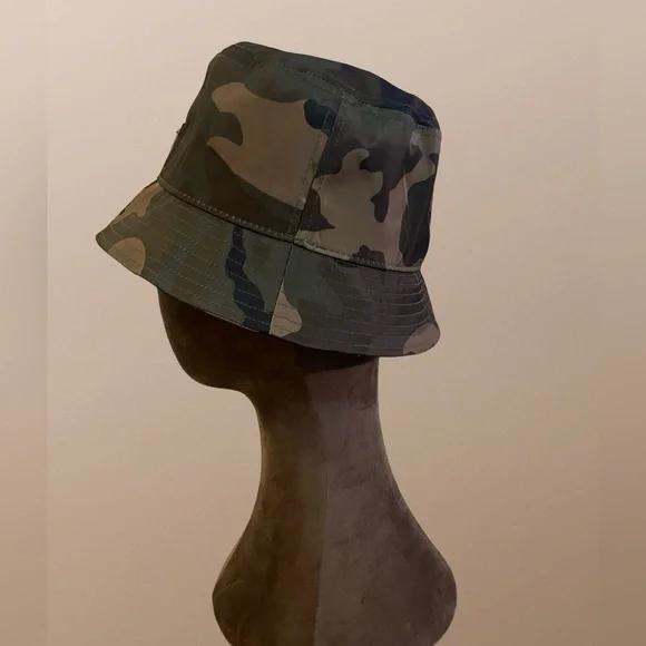 Camouflage nylon bucket hat - Picture 2 of 5